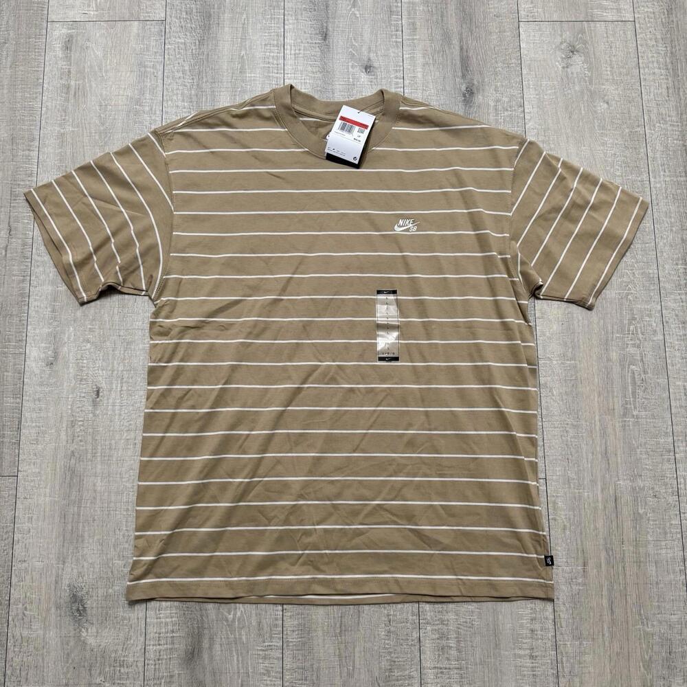 Nike SB M90 Stripe T-shirt Parachute Beige Skateboard HJ0812-297 Size Large Men